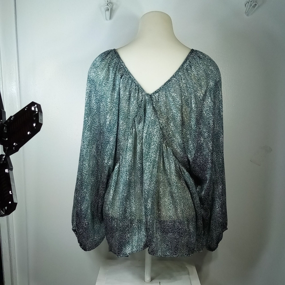 Bucket List Teal Sheer Shimmer Top Sz Lg - Picture 8 of 10